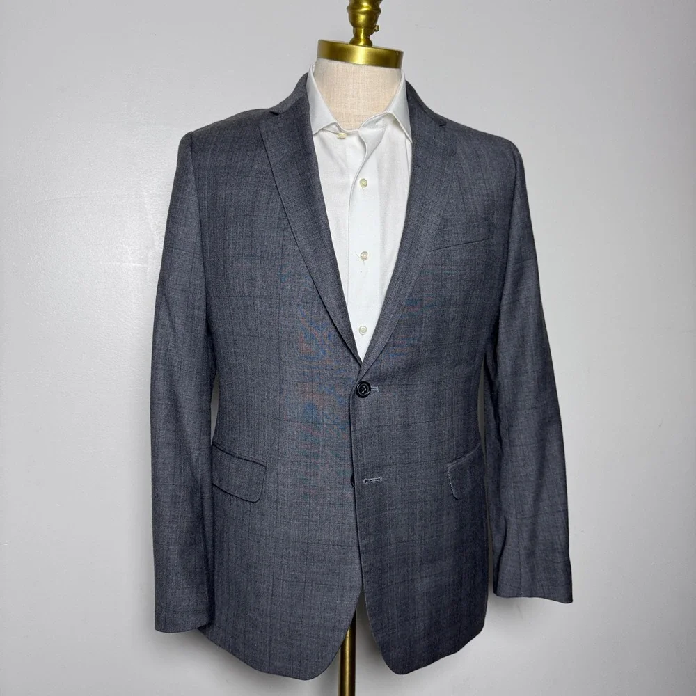 Banana Republic Blazer Mens 42R Gray Plaid Wool Blend Modern Slim Fit Sport Coat